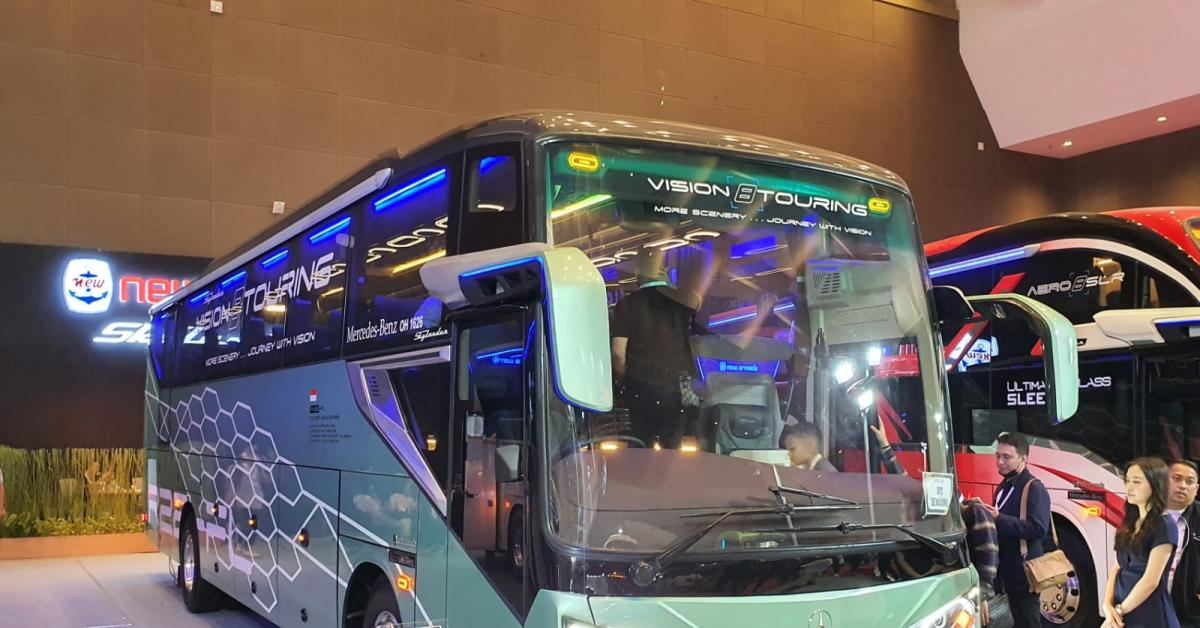 Karoseri New Armada Luncurkan Bus Skylander R22 Vision 8 Touring