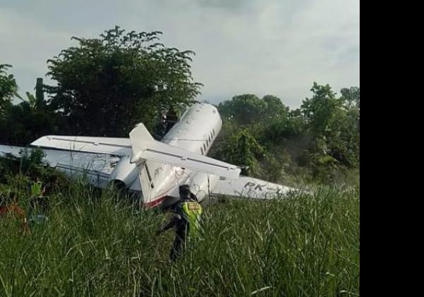 Pesawat Jet Angkut TKA Tergelincir di Bandara Maleo Morowali  