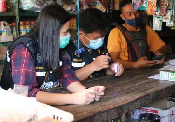 Lagi, Bea Cukai Gencarkan Gempur Rokok Ilegal di Pasar Tradisional
