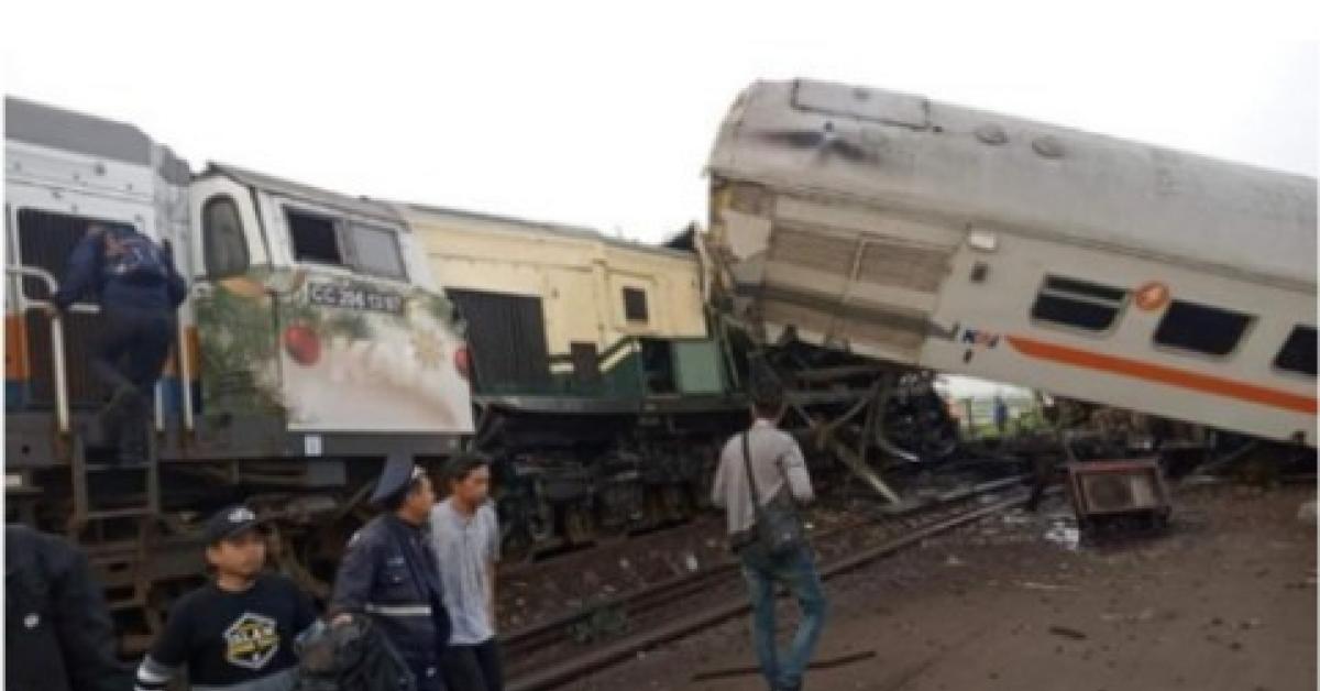 Tabrakan KA Turangga dan KA Komuter Bandung di Petak Haurpugur-Cicalengka, Jumlah Korban Belum Diketahui 