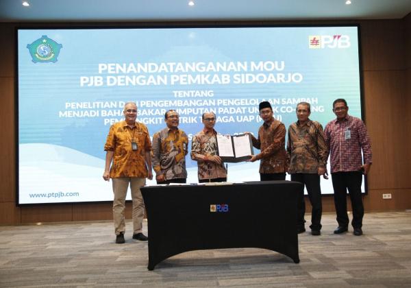 PLN Group dan Pemkab Sidoarjo Berkolaborasi Sulap Sampah Jadi Bahan Bakar Co-Firing PLTU