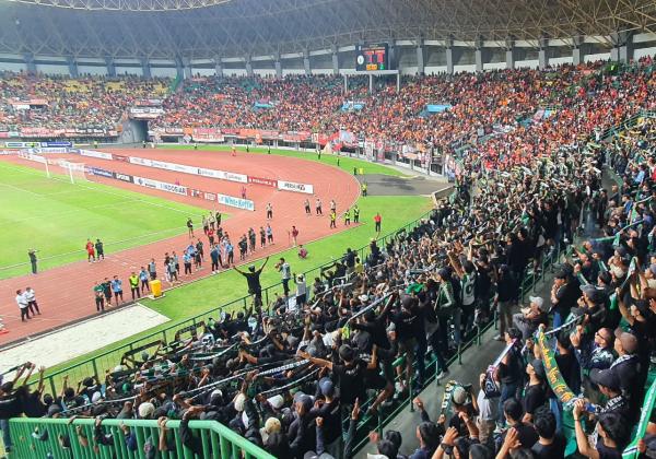 Imbas Terjadi Kerusuhan, Persija vs Persib Dilarang Bermain di Stadion Patriot Candrabhaga Kota Bekasi