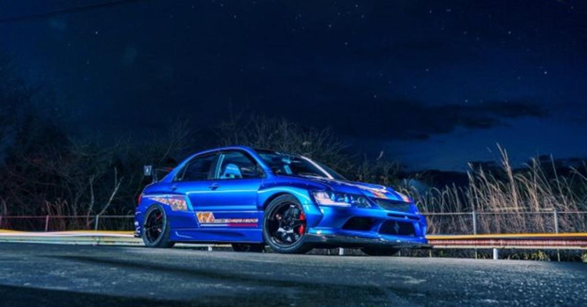 Keren! Nuansa Indonesia 'Batik Hokokai' Hadir di Mitsubishi Lancer Evolution IX MR pada Ajang OAM 2024