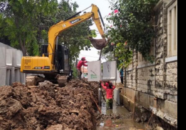 Anies Masih Punya PR Tanggulangi Banjir, Pemerintah Kota Serentak Antisipasi Puncak Musim Hujan