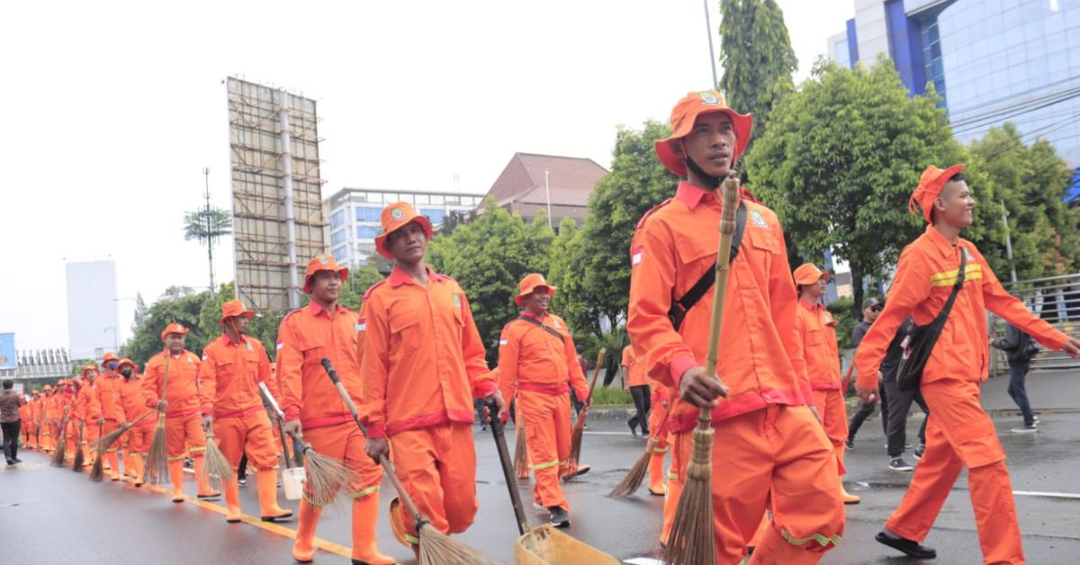 Plt. Wali Kota Bekasi Tri Adhianto Hadiri Acara HPSN 2023: Budayakan 3R Sebagai Wujud Peduli Sampah
