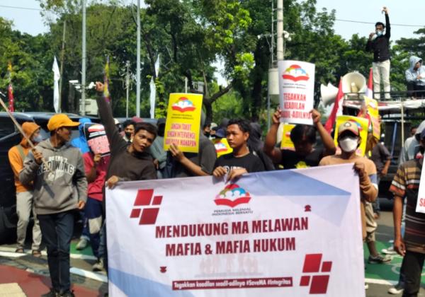 Geruduk Gedung MA, PMIB Dukung Ketua MA Lawan Mafia Hukum
