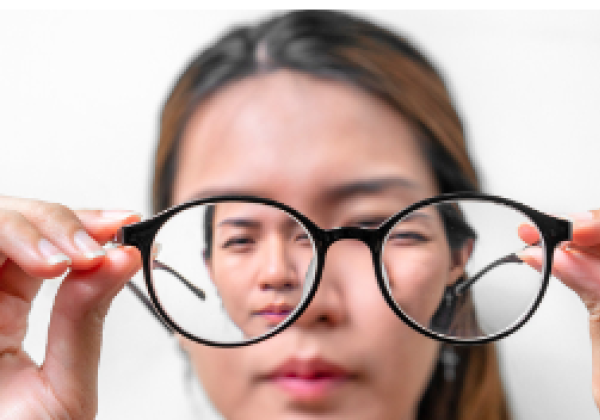  5 Alasan Beralih dari Kacamata ke Lensa Kontak