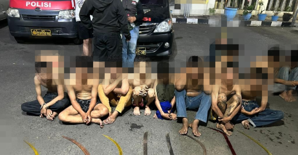 Sekelompok Remaja di Bekasi Tertangkap Saat Akan Tawuran, 8 Senjata Tajam Diamankan Polisi