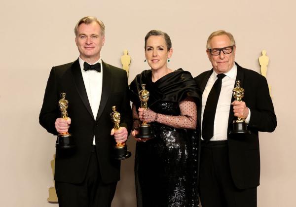 Film Oppenheimer Sabet 7 Penghargaan Oscar! Kisah Epos tentang Ilmuwan dan Seni Perang Nuklir