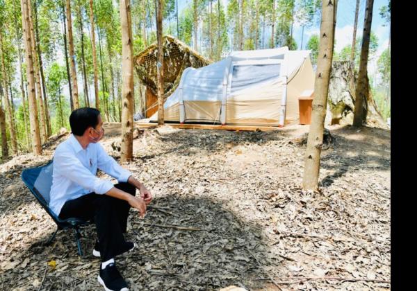 Ternyata Jokowi Siapkan Indomie di Dalam Tenda Saat Berkemah di IKN Nusantara 