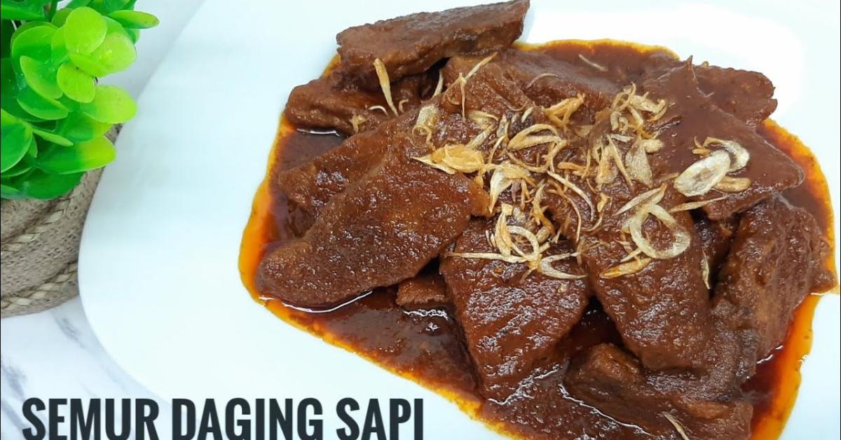 Semur Daging Kuah Kecap dari Betawi, Menyantapnya dijamin Bikin  Ketagihan 