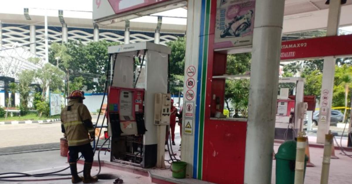 Polisi Selidiki Penyebab Kebakaran SPBU Undip Semarang