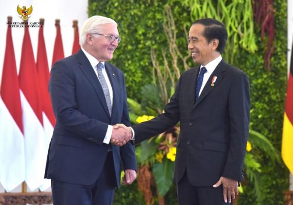 Jokowi Rayu Jerman untuk Investasi Kendaraan Listrik di Indonesia