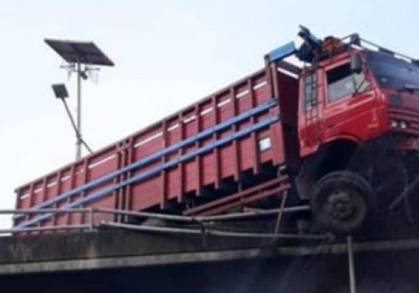 Kisah Mistis Jembatan Slipi Jakarta Barat: Antara Mitos dan Realita
