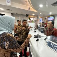 Tinjau Persiapan Outlet BTN 16e633aaeed16b84cfd7506ead5779a7.jpg