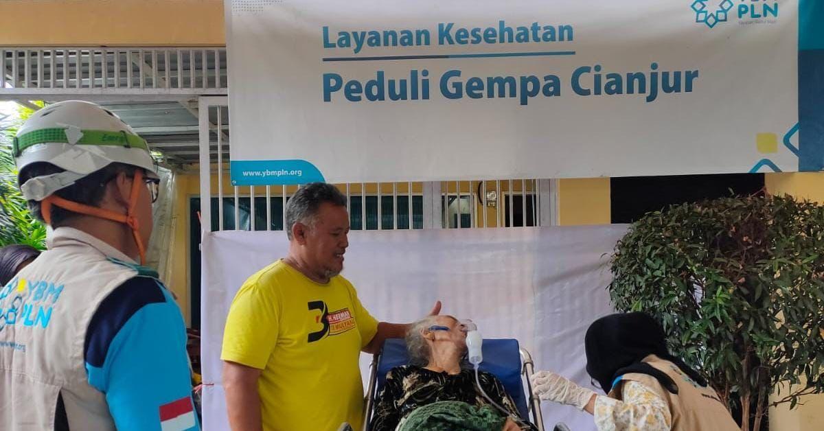 Buka Posko Kesehatan, PLN Fasilitasi Pemeriksaan dan Pengobatan Warga Cianjur Pasca Gempa