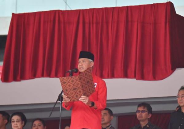 Bikin Merinding, Ganjar Bacakan Naskah 'Dedication of Life' atau Wasiat Bung Karno di GBK Senayan Jakarta 