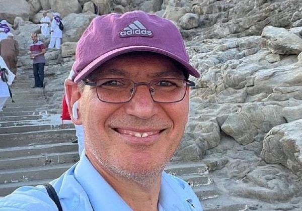 Wartawan Yahudi Ini Menyusup Masuk ke Makkah dan Selfie di Arafah, Dikecam Warga Net 