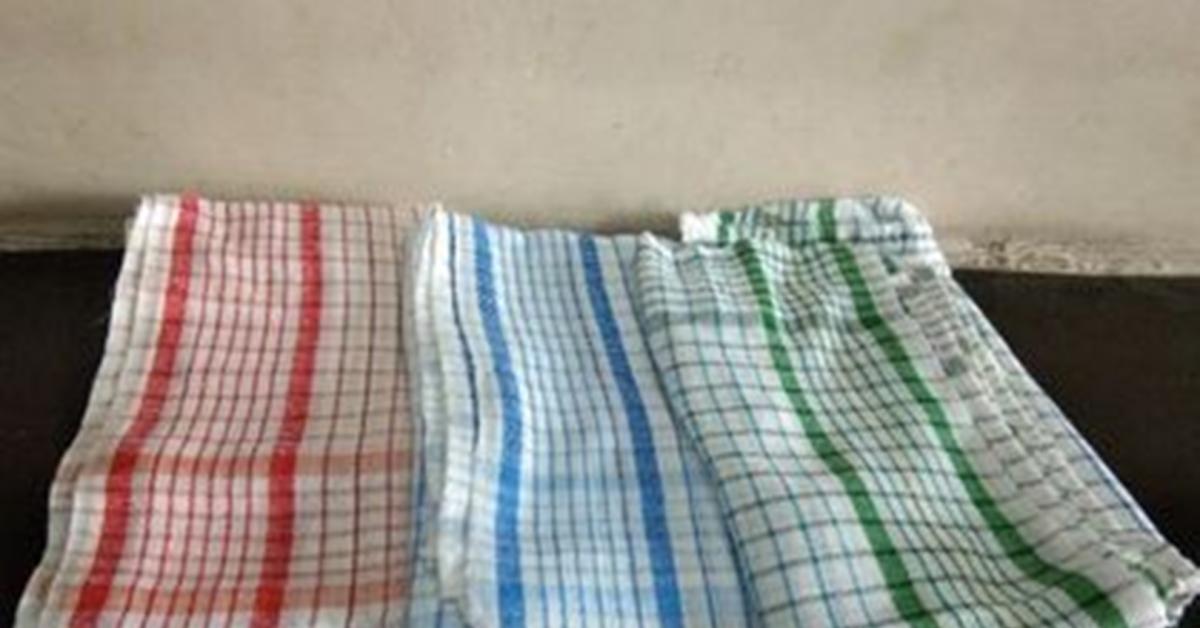 6 Trik Cuci Lap Dapur Berminyak ala Warteg Bahari, Agar Bersih dan Kesat Seperti Baru!