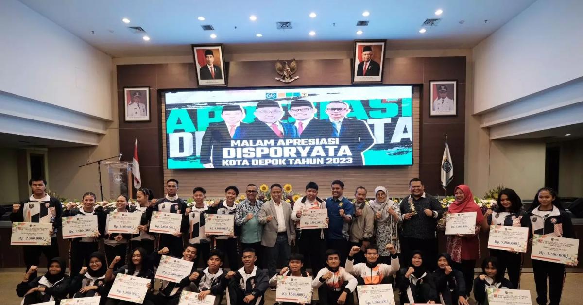 Pemkot Depok Berikan Penghargaan Kepada Insan Muda di Malam Apresiasi Disporyata 2023