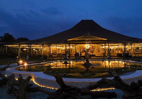 Lestarikan Cagar Budaya Solo, PLN Remajakan Instalasi Listrik Pura Mangkunegaran