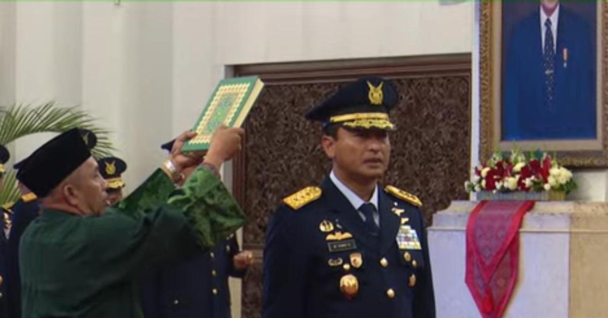 Marsekal Mohamad Tonny Harjono Resmi Jabat KSAU Usai Dilantik Jokowi, Ini Profil Singkatnya