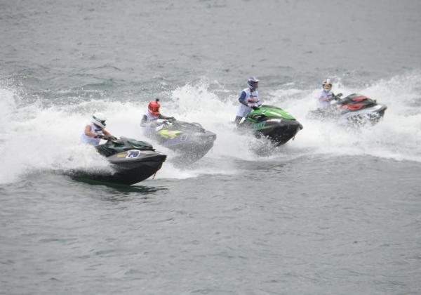 Menpora Dito: Akademi dan Kejurnas Aquabike 2024 Bukti Komitmen Pemerintah untuk Ciptakan Pabalap Indonesia di Ajang F1 Powerboat