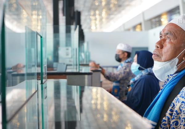 Jelang Ramadan 2023, Imigrasi Bandara Soetta Catat Jamaah yang Berangkat Umroh Naik Signifikan