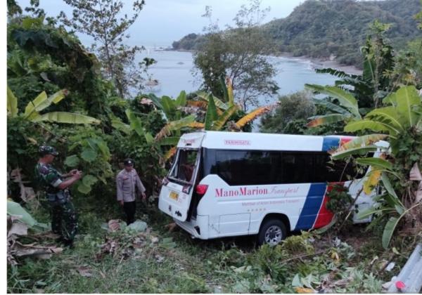 Bus Pariwisata Terguling ke Jurang di Cilegok, Satu Penumpang Tewas