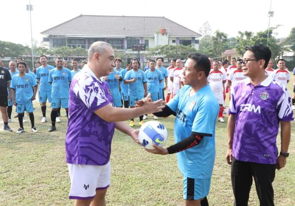 Meriahkan May Day Buruh dan Forkopimda Kabupaten Tangerang Tanding Sepak Bola