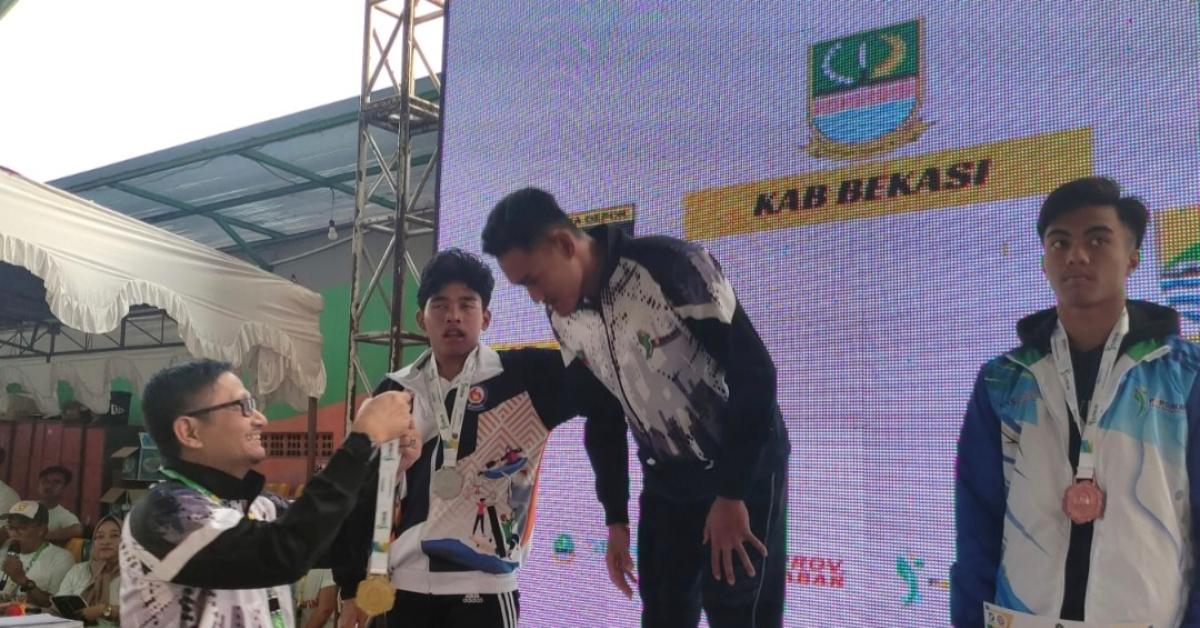 Cabor Renang Kabupaten Bekasi Borong Raihan Medali Emas dalam POPDA XIII Jawa Barat 2023