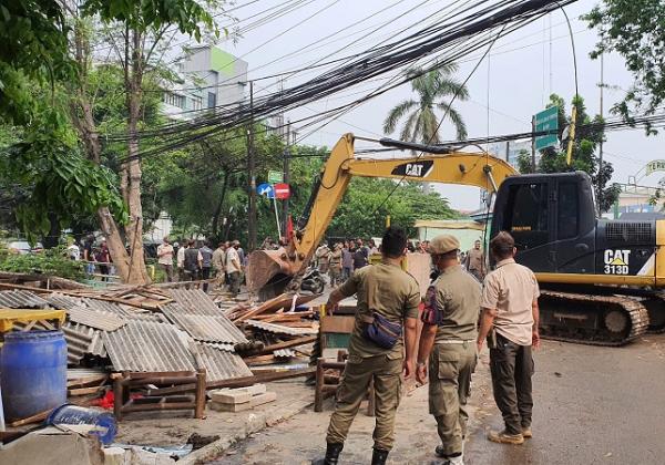 Warga Kayuringin Jaya Beri Tenggat Waktu, Tuntut Pemkot Bekasi Bongkar Seluruh Bangunan di Bantaran Kali Jati