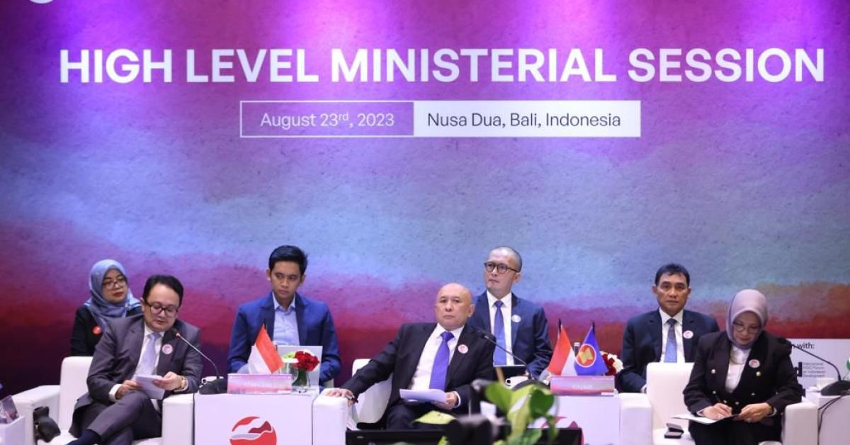 Permodalan Koperasi dan UKM Indonesia Faktor Penting Ditengah Peluang Bisnis Inklusif di ASEAN