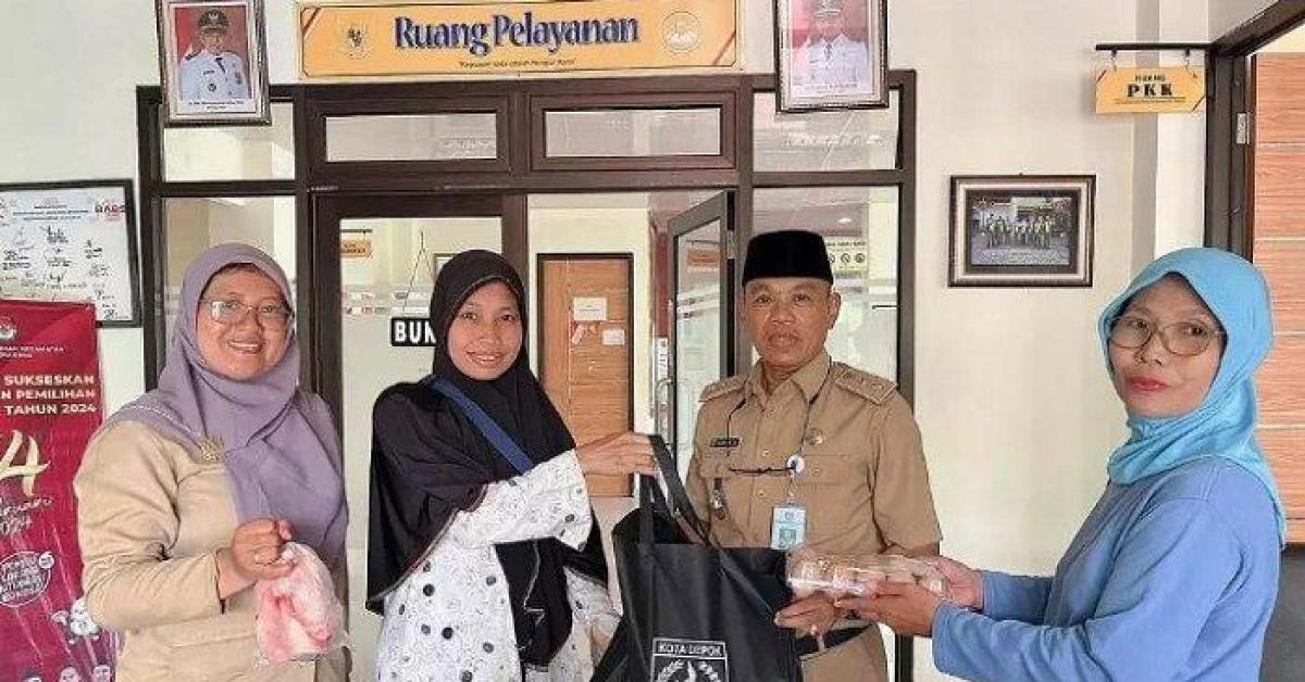 Bantuan DKP3 Melalui Pemkot Depok untuk Puluhan Ibu Hamil dan Menyusui