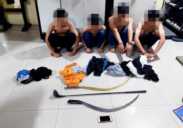 Berencana Tawuran Membawa Celurit Emas, Kelompok Remaja di Bekasi Ditangkap Tim Patroli Presisi