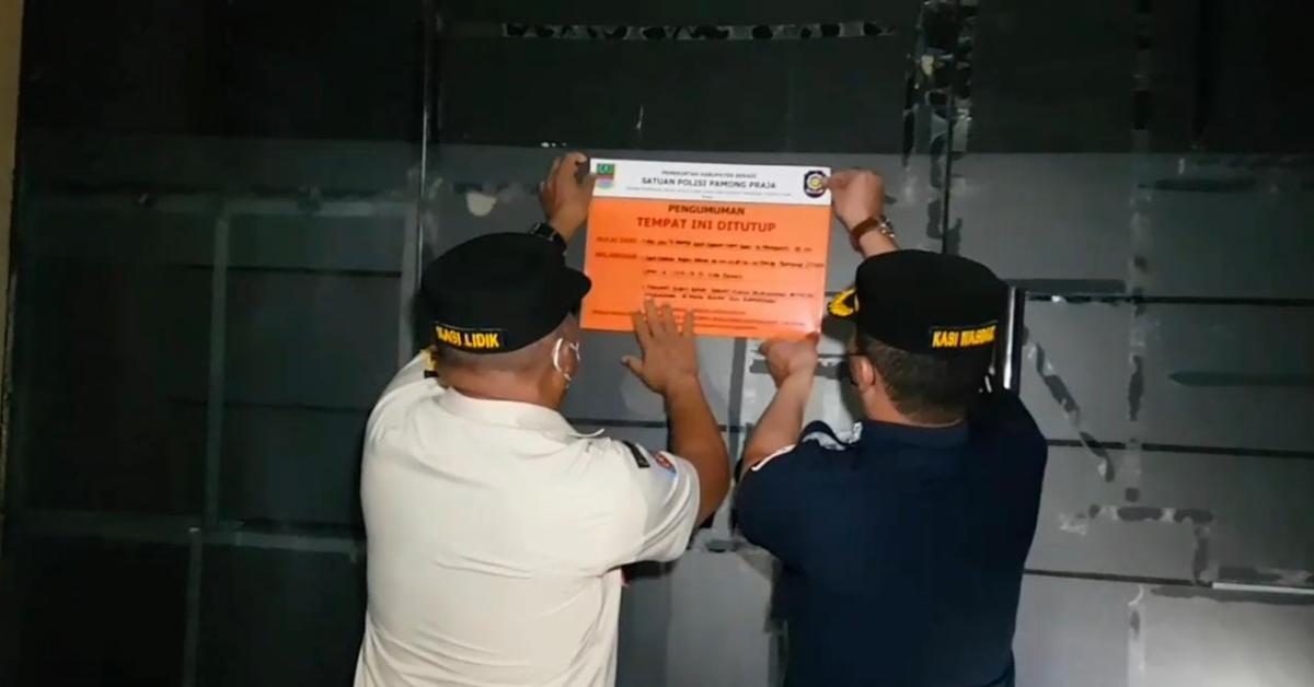 Nekat Buka Saat Bulan Puasa, Puluhan Tempat Hiburan Malam Disegel Satpol PP Bekasi
