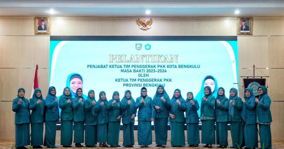 Lantik Penjabat TP PKK Kota Bengkulu, Derta Rohidin Berpesan Lanjutkan 10 Program Pokok PKK