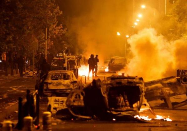 Buntut Tewasnya Remaja di Tangan Polisi, Prancis Kerahkan Kendaraan Lapis Baja Redam Aksi Demonstrasi