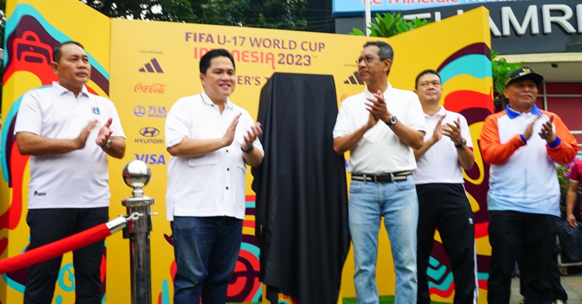 Lautan Manusia Ramaikan Trophy Experience PD U-17, Erick : Sambutan Masyarakat Jakarta Luar Biasa