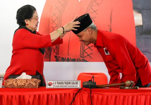 Hasto Kristiyanto: Duet Ganjar Pranowo - Anies Baswedan di Tangan Megawati Soekarnoputri