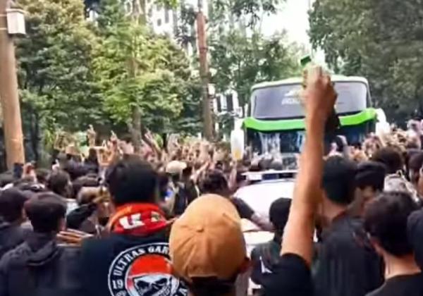 Bus Timnas Thailand Diserang hingga Kaca Bus Pecah, Begini Penjelasan Polisi