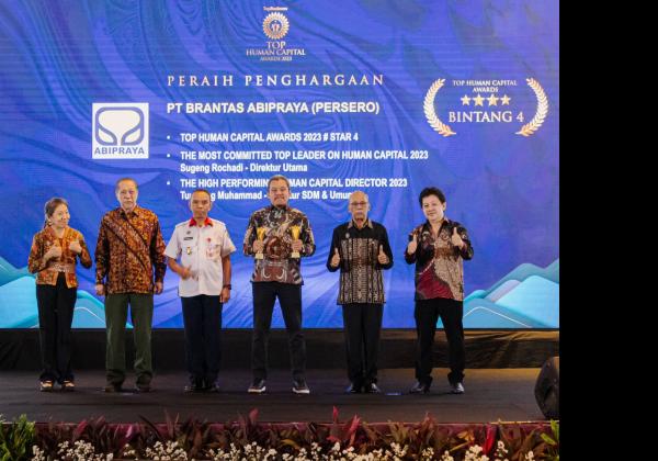 Terus Bertranformasi di Bidang Human Capital, Brantas Abipraya Raih Penghargaan Top HC award 2023