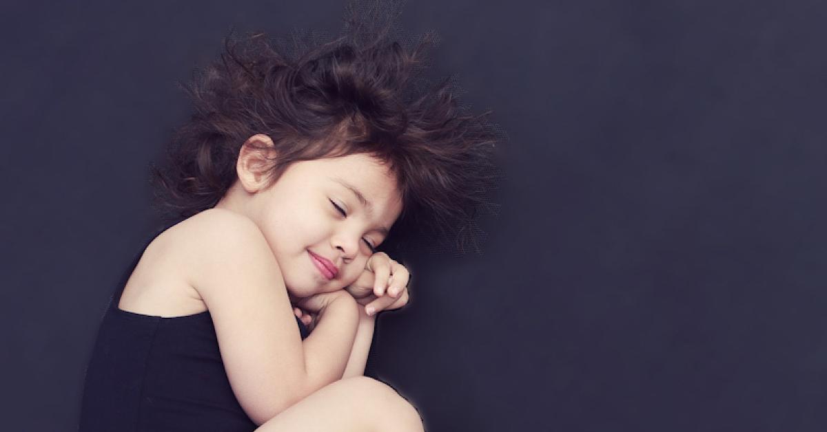 Apa Bahayanya jika Anak Punya Kebiasaan Tidur di Lantai? 