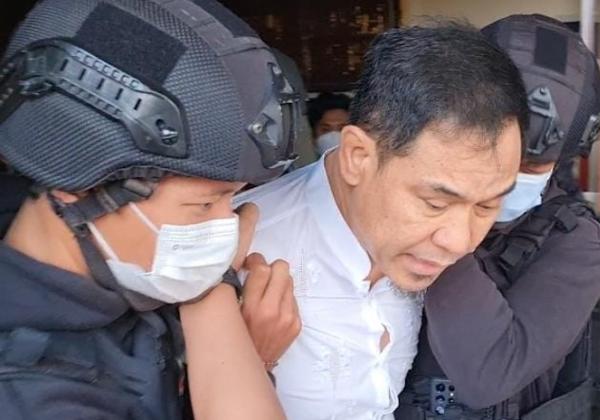 Munarman Melawan, Tolak Dipenjara 3 Tahun