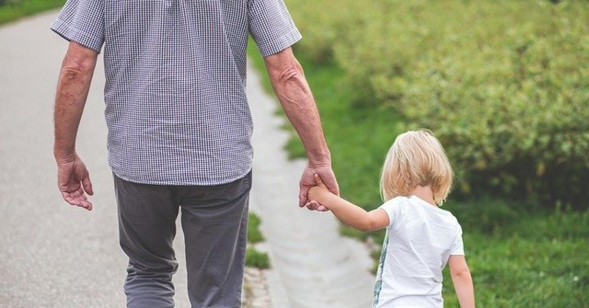 Baru Punya Momongan di Usia Segini, Bisa Tingkatkan Risiko Autisme pada Anak