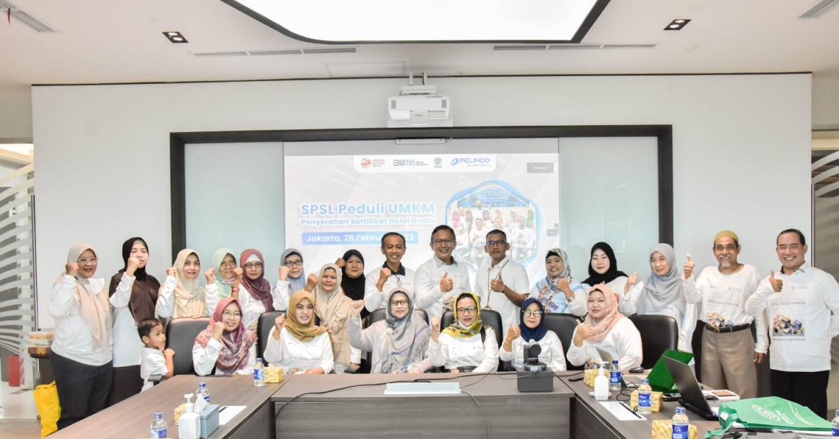 Subholding Pelindo Serahkan Sertifikat Halal 