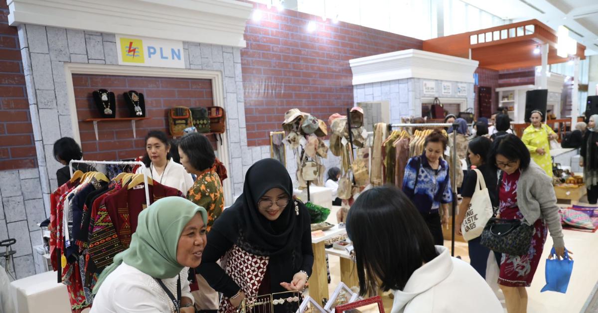 Di INACRAFT 2024, Produk Kerajinan UMK Binaan PLN Dibanjiri Peminat