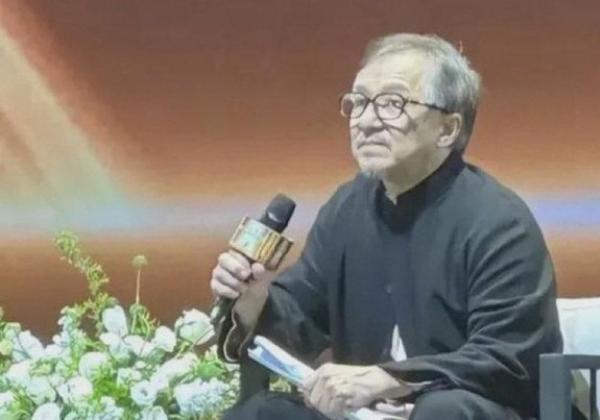 Penampilan Terbaru Jackie Chan yang Tampak Tua Jadi Sorotan 