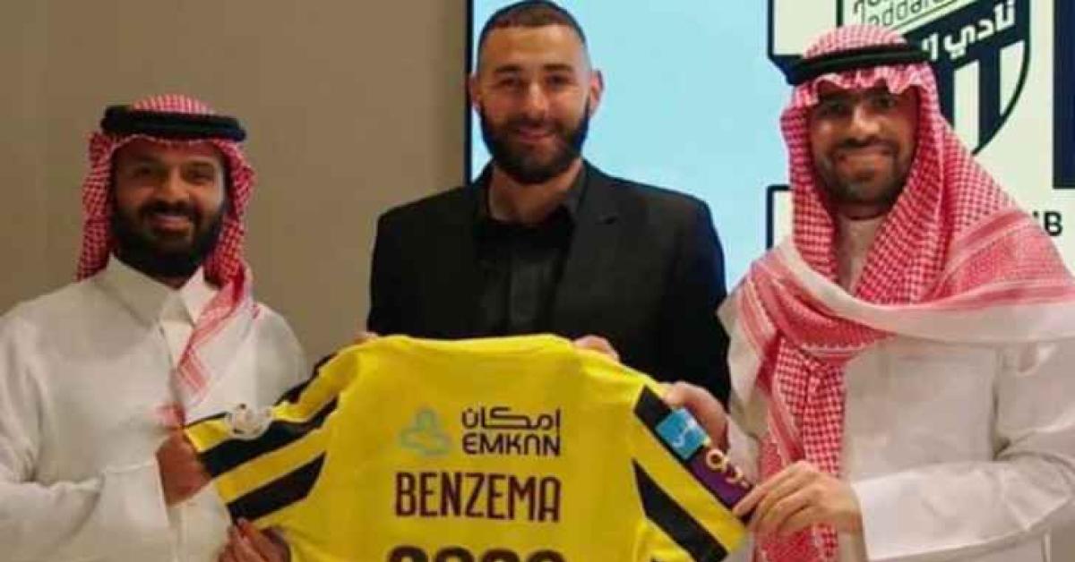 Karim Benzema Resmi Gabung Al-Ittihad dengan Gaji Rp3,1 Triliun