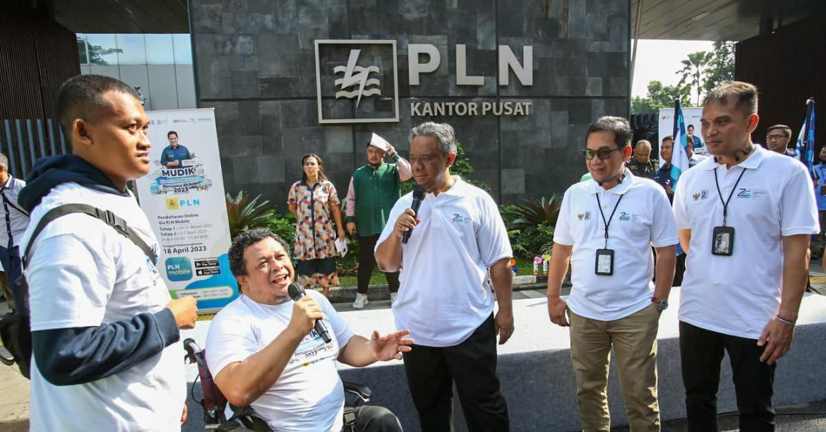 Mudik Gratis Bersama PLN Terasa Spesial, Dua Bus Khusus Difabel Diberangkatkan ke Solo dan Malang